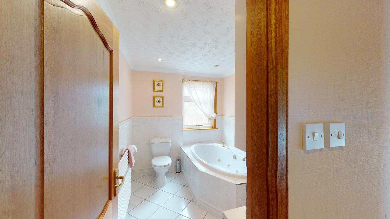 Puffins Nest Villa Gardenstown Exterior photo